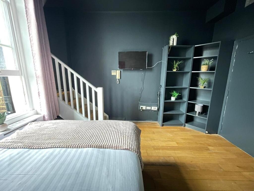 Portobello Road Artistic Studios 'Budget' ロンドン 部屋 写真