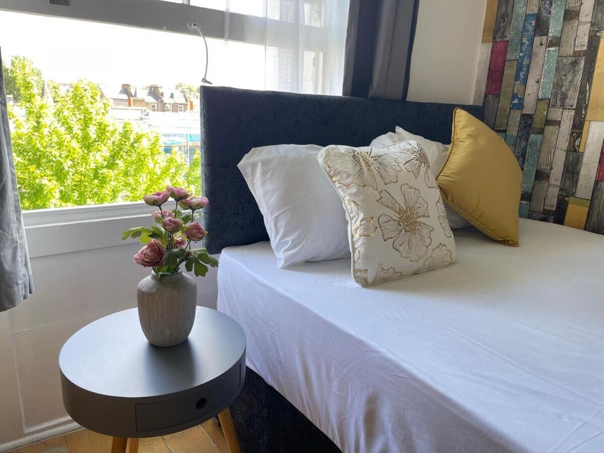 Portobello Road Artistic Studios 'Budget' ロンドン 部屋 写真