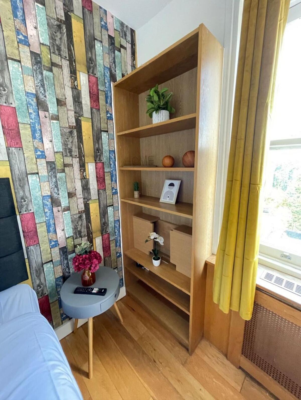 Portobello Road Artistic Studios 'Budget' ロンドン 部屋 写真